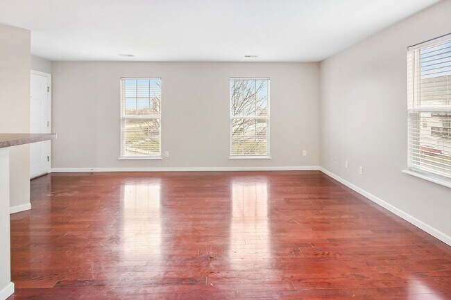 Building Photo - 286 Stonewall Creek Dr