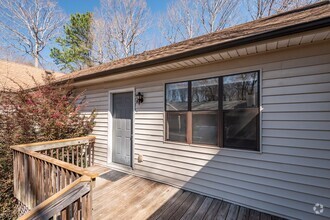 Building Photo - Two bedroom triplex in Raleigh: Available Now