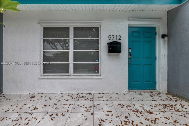 Building Photo - 5712 Monroe St
