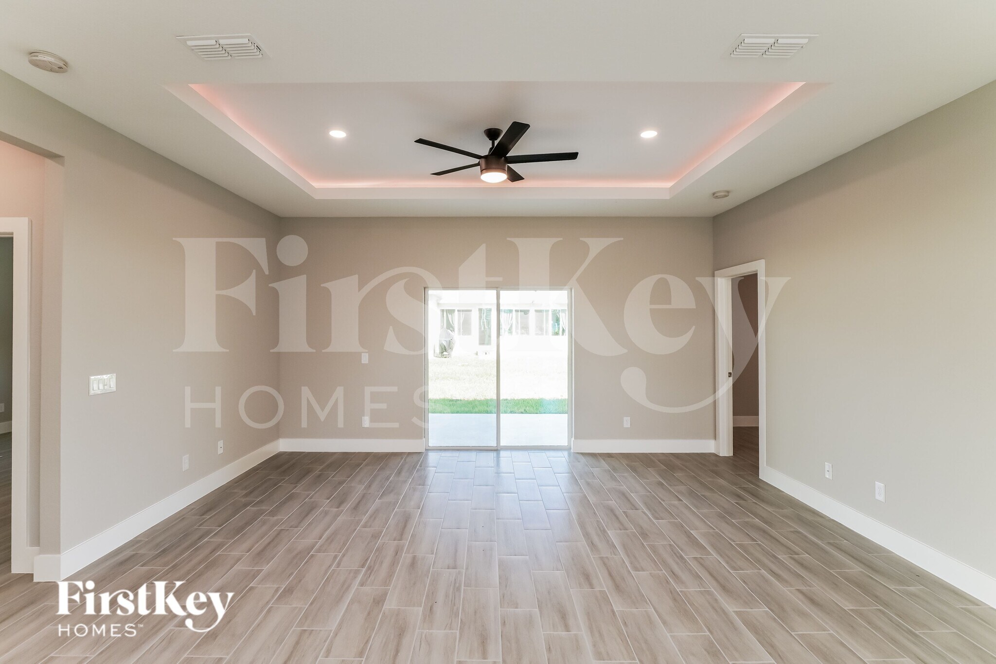 Building Photo - 1666 Redfin Dr