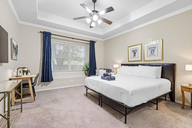 Building Photo - 8304 Timberbrook Ln