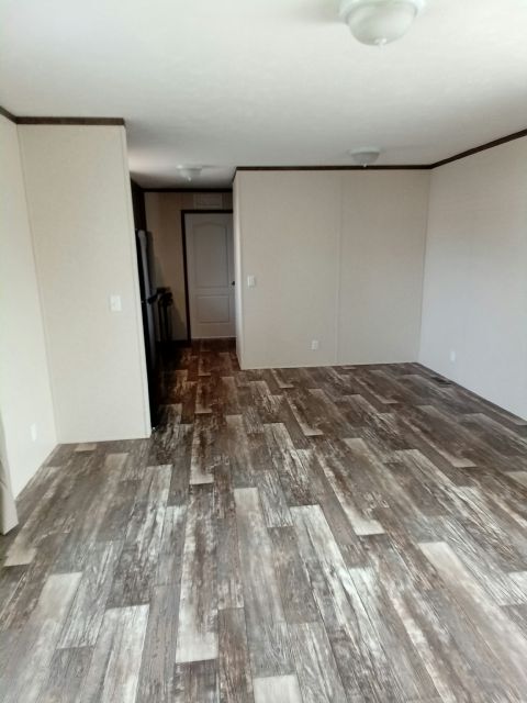 Building Photo - 4928 Bay Dr