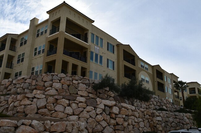 Building Photo - Stunning New Build, 1st Level, Single Level, Condo **55+ COMMUNITY**