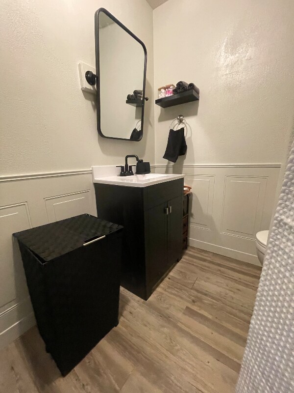 Building Photo - 627 S Melrose St