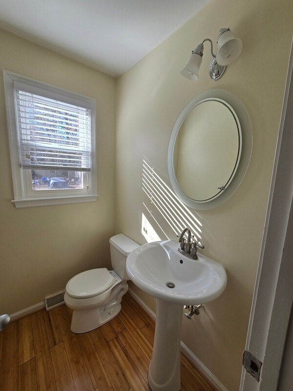 Building Photo - 20716 Vernetta Ln