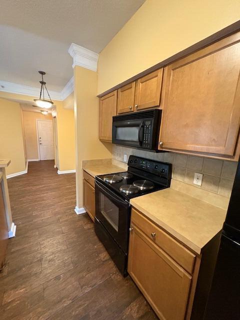 Building Photo - 9849 Baywinds Blvd