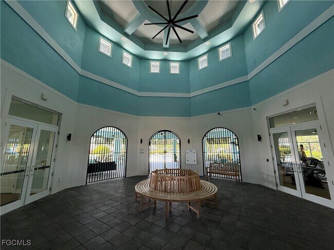 Building Photo - 2713 Tarragona Ct