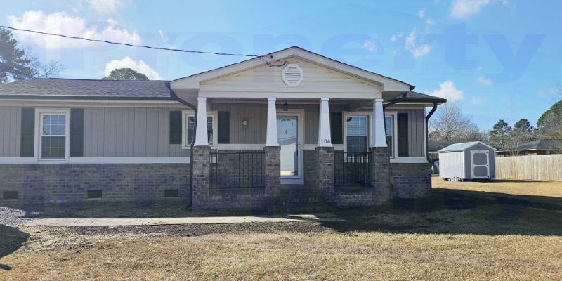 Building Photo - 106 Smith St