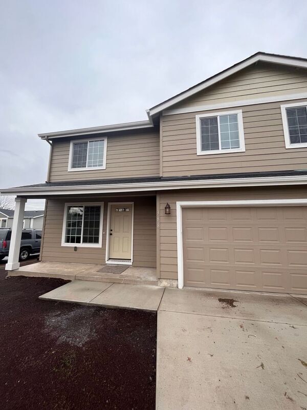 Building Photo - 279 La Casa St