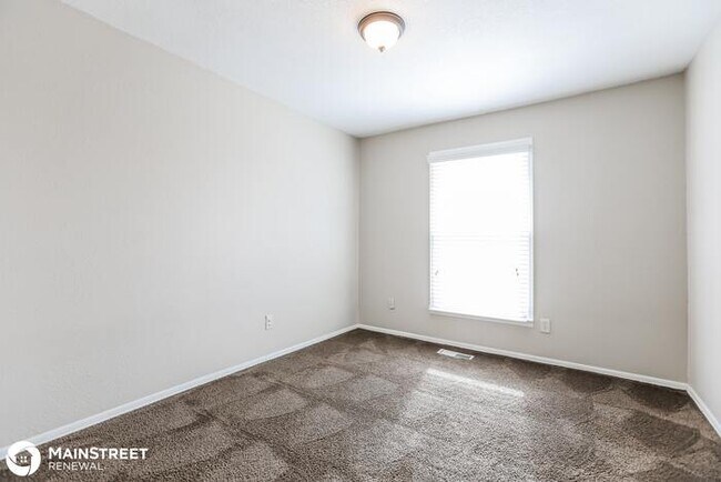 Building Photo - 406 E 164th Ter, Belton, MO 64012