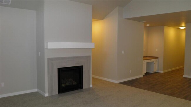 Building Photo - 20780 SE Shea Court