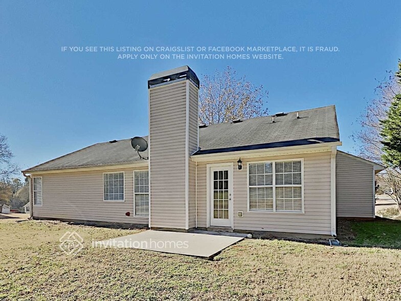 Building Photo - 1606 Madison Dr