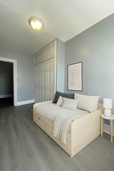 Building Photo - 304 Fulton Ave