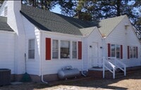 Building Photo - 1809 N Road St