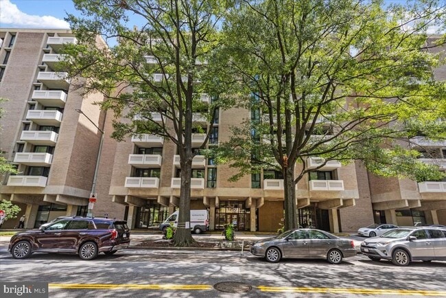Building Photo - 1250 4th St SW