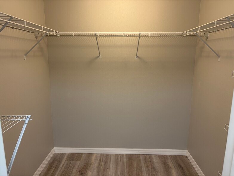 Building Photo - 2703 Isabella Valley Ct