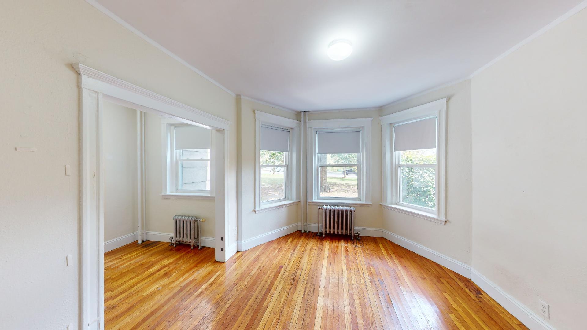 Building Photo - 1163 Boylston St