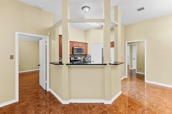 Building Photo - 1229 Laurelleaf Dr