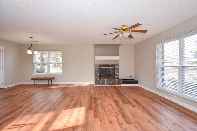 Building Photo - 111 Wilder St