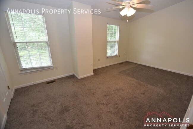 Building Photo - 1534 Falstone Ln