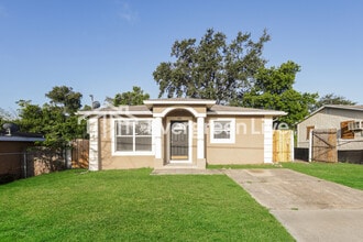 Building Photo - 3616 N 55th St