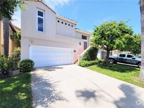 Building Photo - 5532 Spinnaker Bay Dr