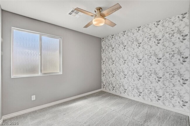 Building Photo - 305 Quail Dove Ave