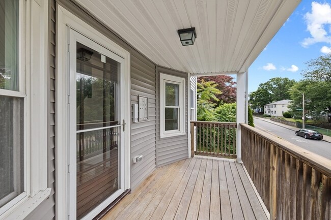 Building Photo - 580 Ashmont St