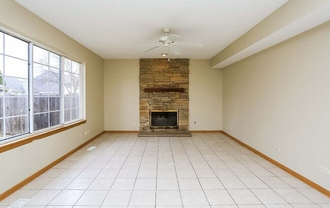 Building Photo - 1138 Pin Oak Trail