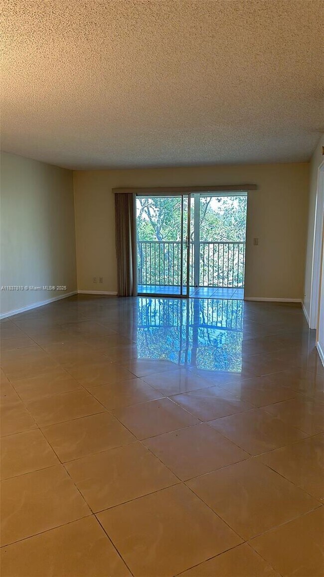 Building Photo - 1151 SW 128th Terrace