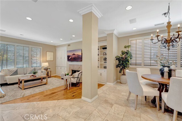 Building Photo - 509 W Balboa Blvd