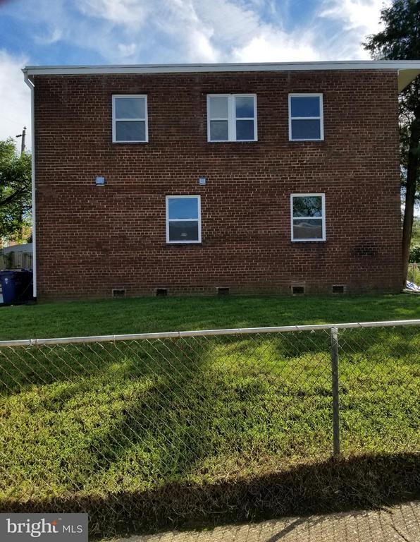 Building Photo - 3611 Edison St