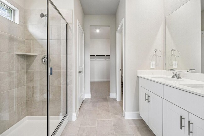 Building Photo - 6206 Castamere Dr