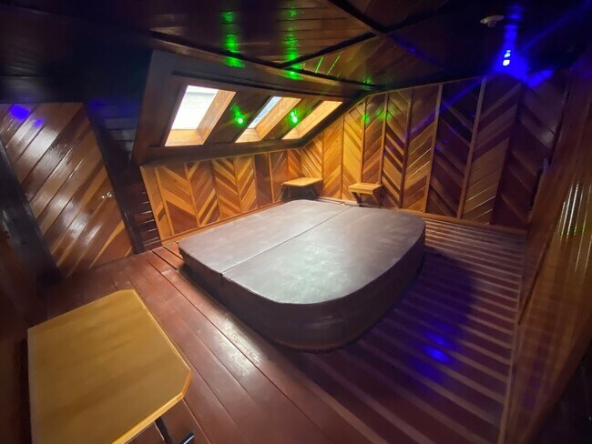 Building Photo - Beautiful 3 Bedroom Home in NE Albuquerque