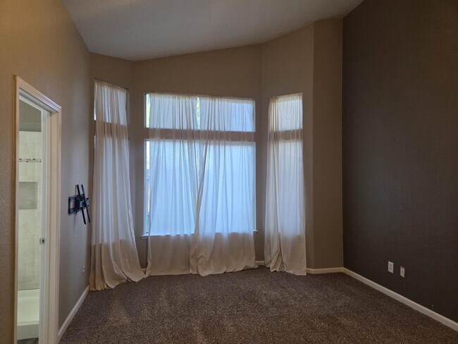 Building Photo - 1461 Velasquez Ln