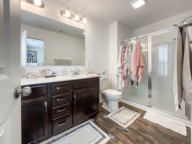 Building Photo - 494 Aspire Cir