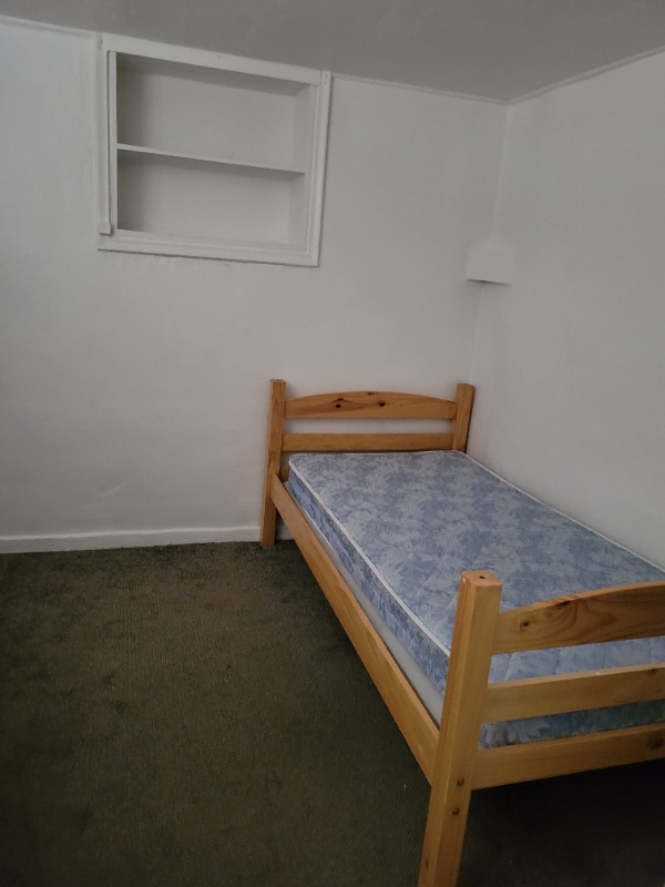 Building Photo - 355 E 500 N