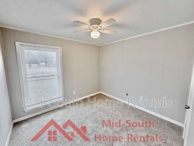 Building Photo - 1234 Whipporwill Cove