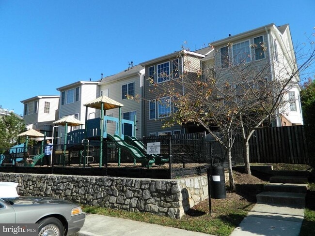 Building Photo - 7574 Great Swan Ct