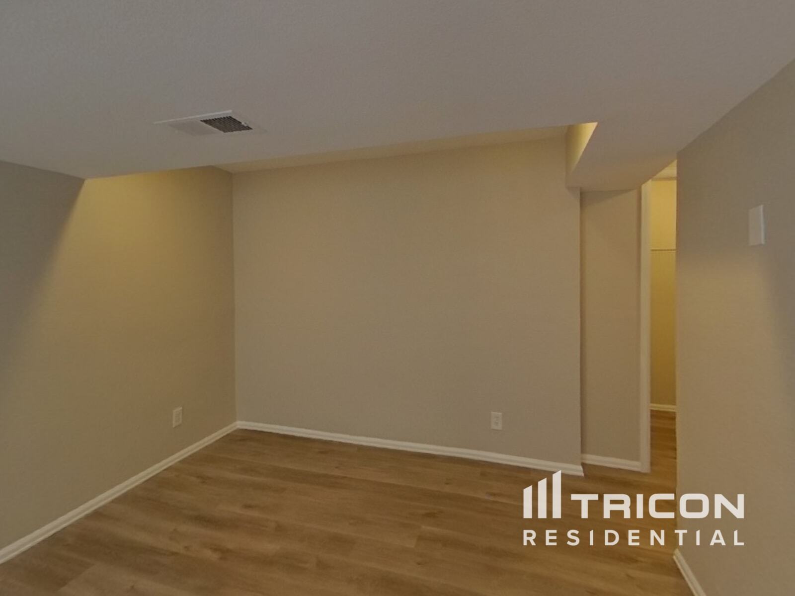Building Photo - 1285 Lords Hill Dr