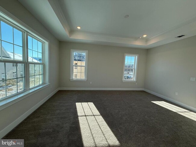 Building Photo - 3001 Justin Dr