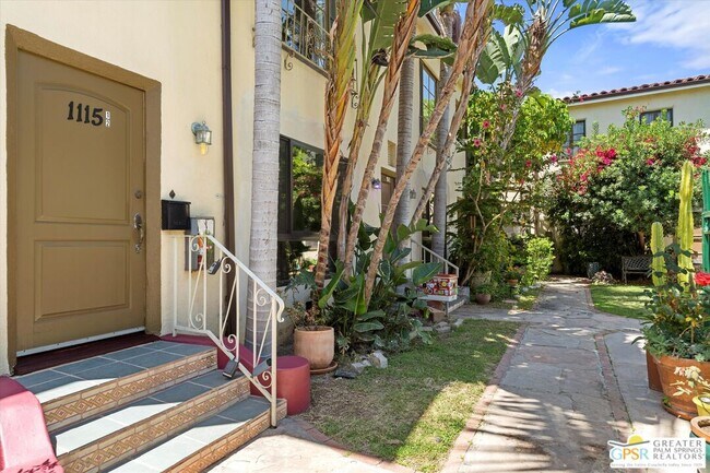 Building Photo - 1115 S Ogden Dr