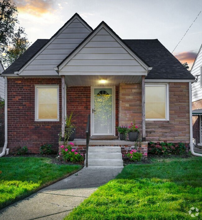 Building Photo - Westside 3 bedroom bungalow