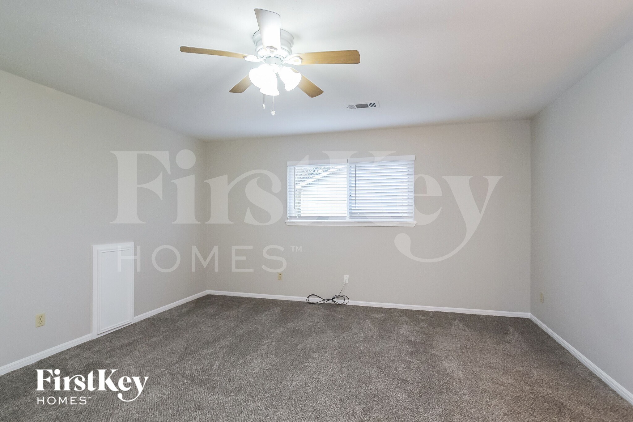 Building Photo - 17322 Tall Cypress Dr