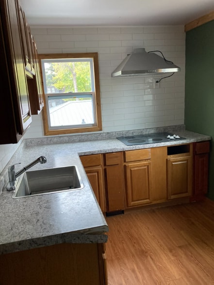 Building Photo - 805 4th St SW