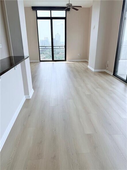 Building Photo - 3040 Peachtree Rd