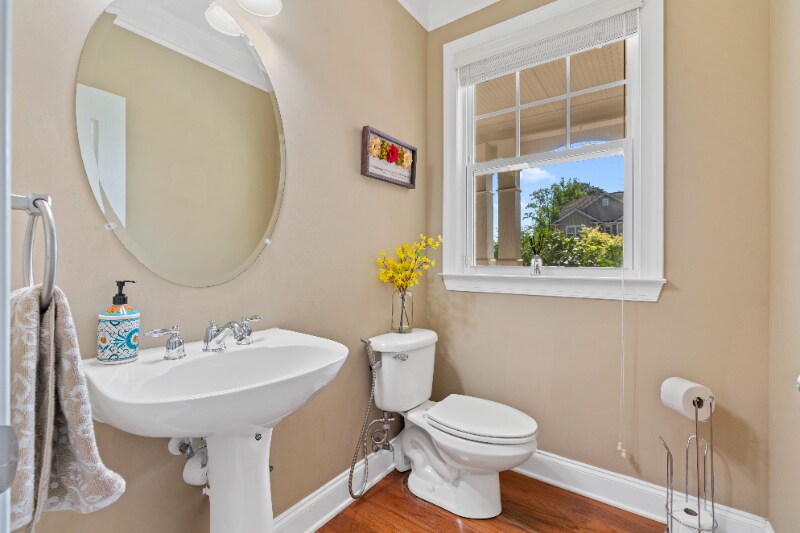 Building Photo - 3450 Dalwood Dr