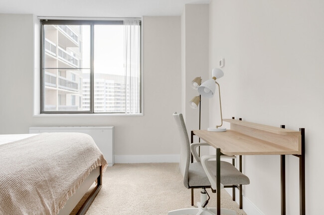 Building Photo - 1515 Richmond Hwy