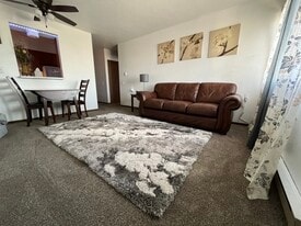 Building Photo - Beardsley Apartments