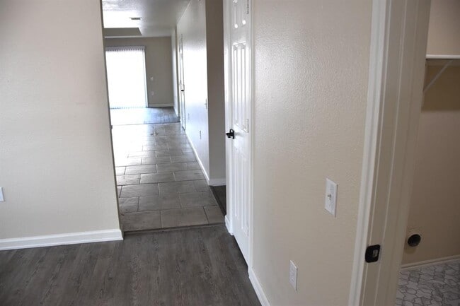 Building Photo - 12328 Sky Harbor Dr